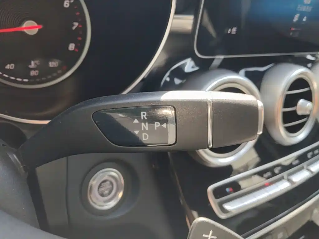 Mercedes-Benz GLC — миниатюра 14
