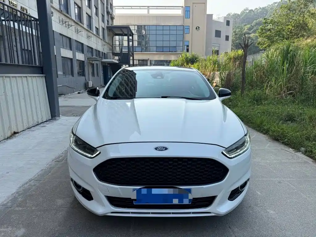 Ford Mondeo — миниатюра 2