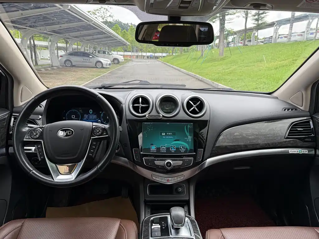 BYD Tang New Energy — миниатюра 7