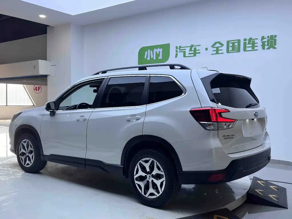 SUBARU FORESTER