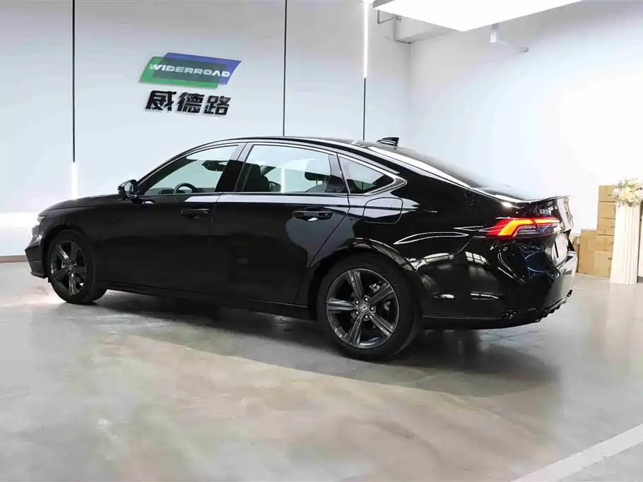 Honda Inspire 2025 260TURBO Elite