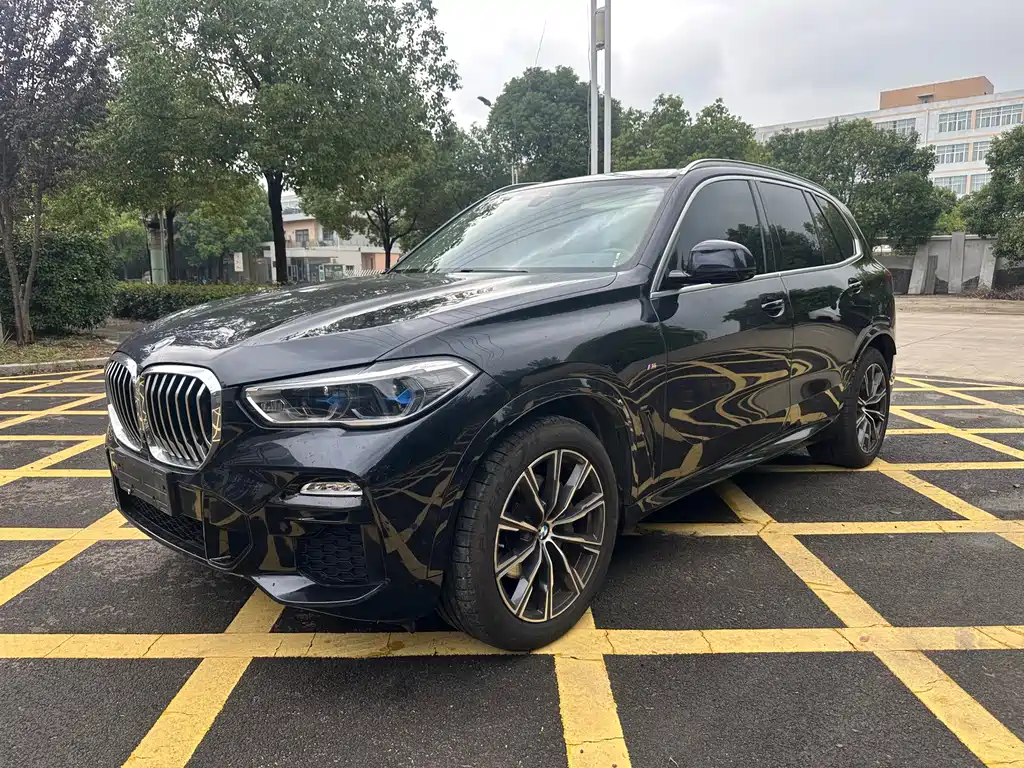 BMW X5 (Import)