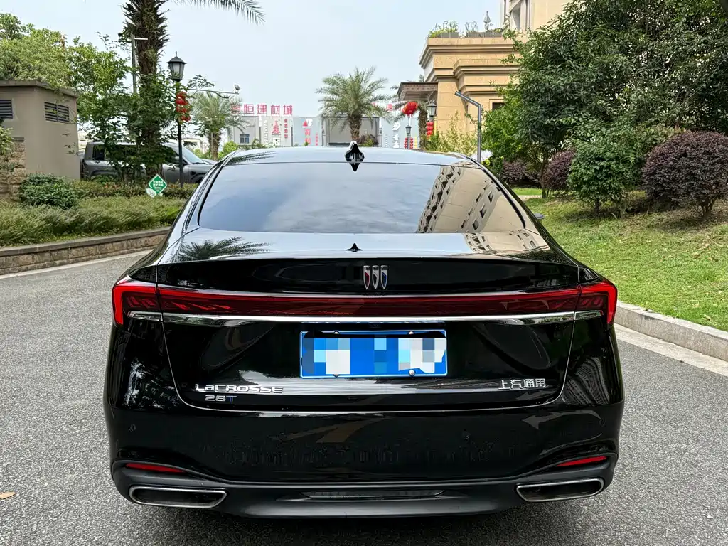 Buick LaCrosse — миниатюра 20