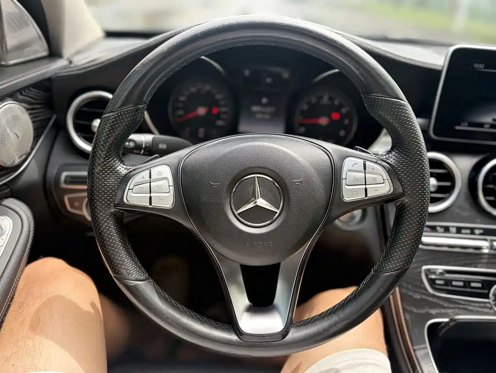 Mercedes-Benz C-Class — миниатюра 9