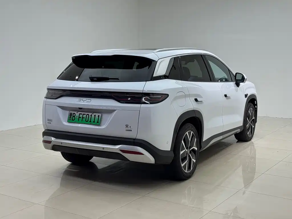 BYD L DM-i — миниатюра 4