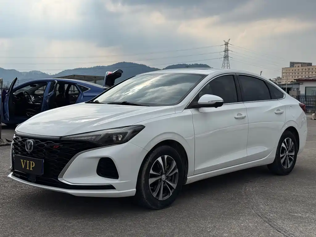 Купить Changan Eado