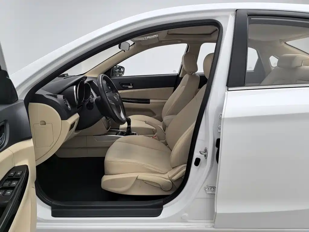 Changan Eado — миниатюра 10