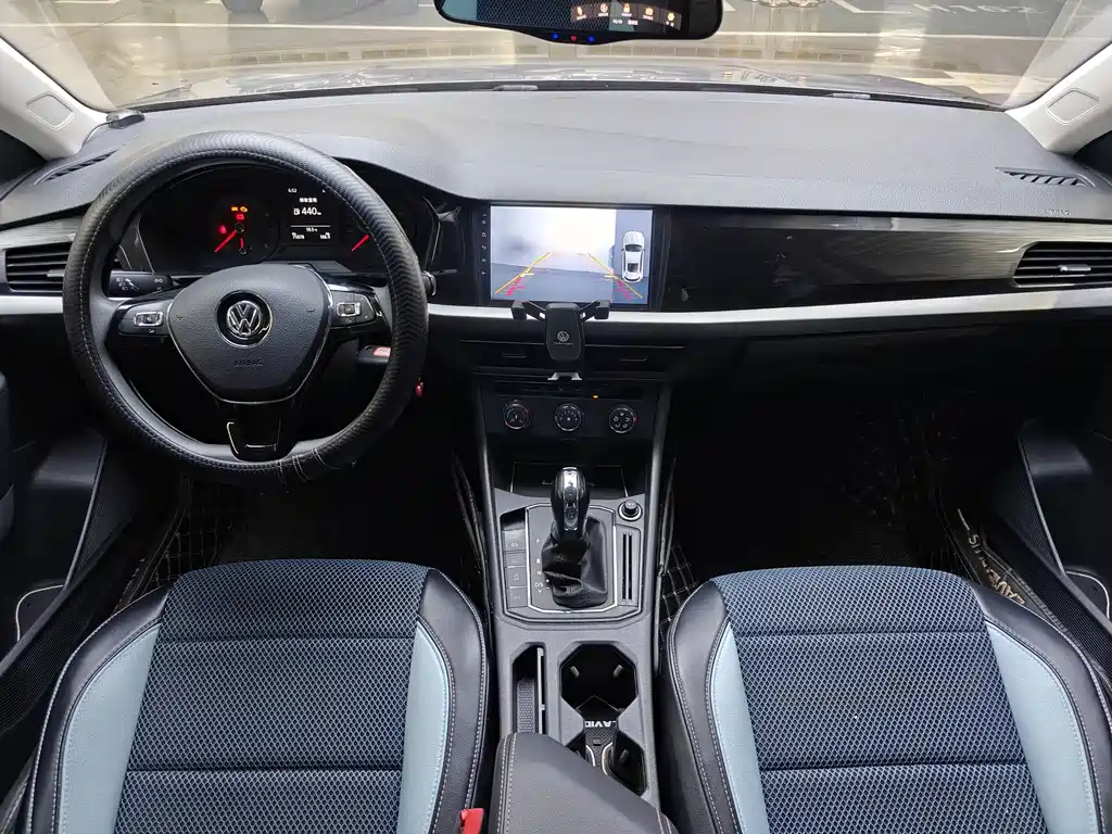 Volkswagen Lavida — миниатюра 6