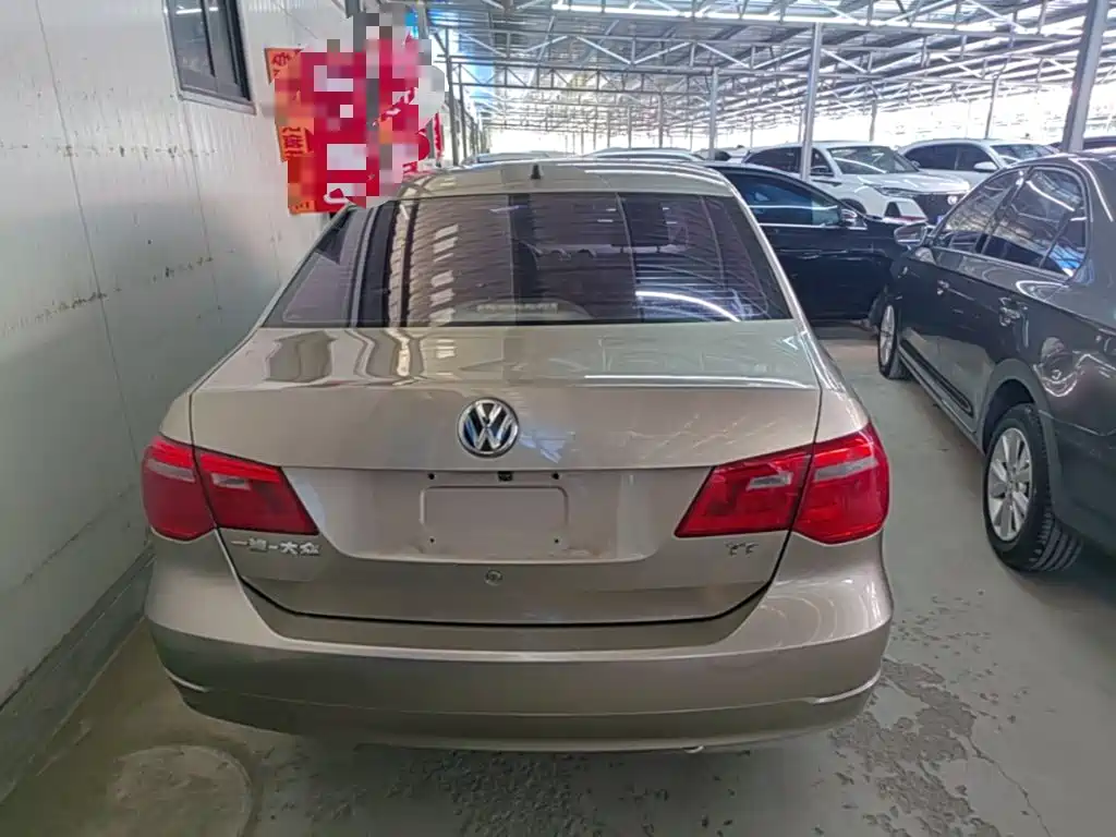 Volkswagen Jetta — миниатюра 6