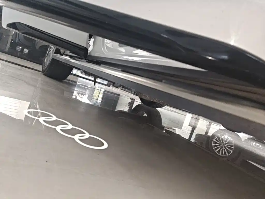 Audi Q5L — миниатюра 21