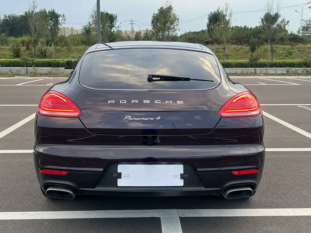 Porsche Panamera — миниатюра 3