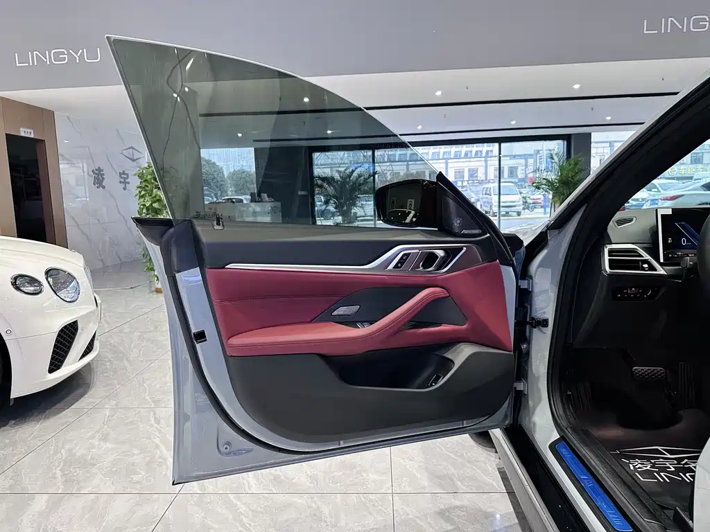 BMW 4 Series — миниатюра 18