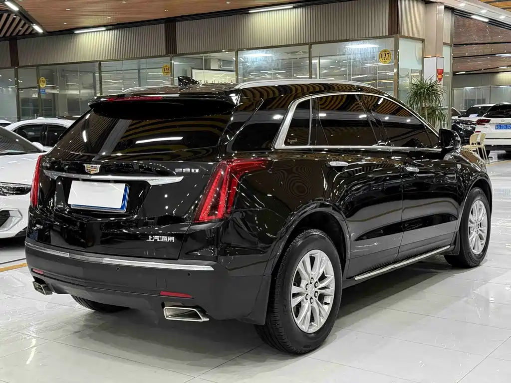 Cadillac XT5 — миниатюра 4