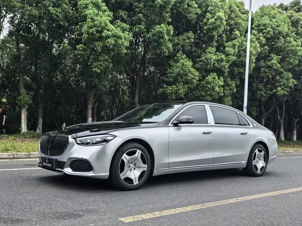 Mercedes-Benz S-Class 2024