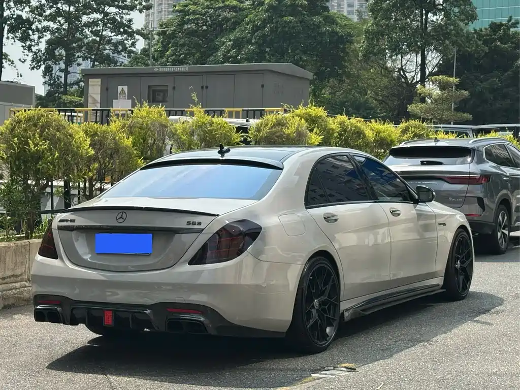 Mercedes-Benz S-Class AMG — миниатюра 6