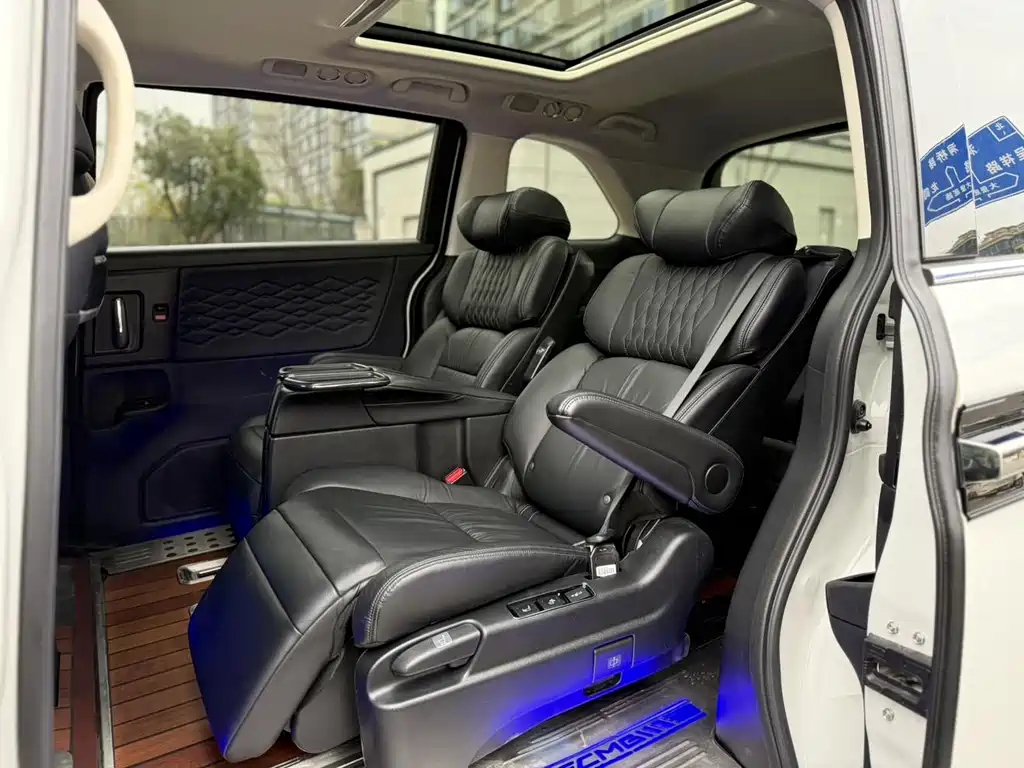 Honda Elysion — миниатюра 11