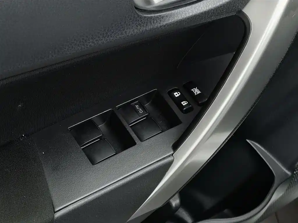 Toyota Corolla 2017 1.6L MT GL