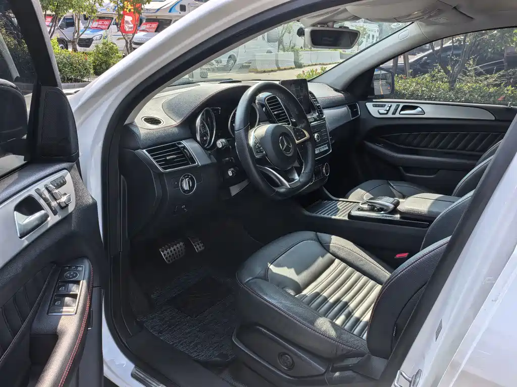 Mercedes-Benz GLE Coupe — миниатюра 8