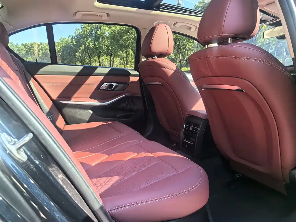 BMW 3 Series — миниатюра 7