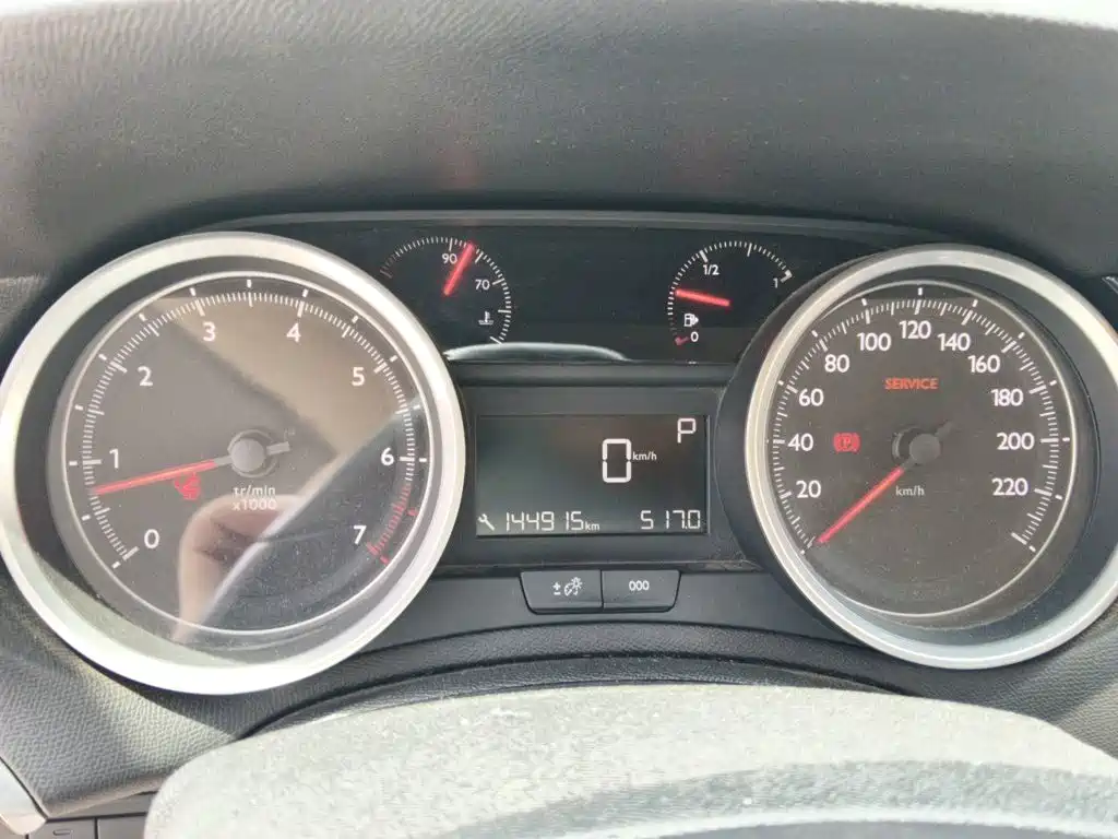 Peugeot 408 — миниатюра 12
