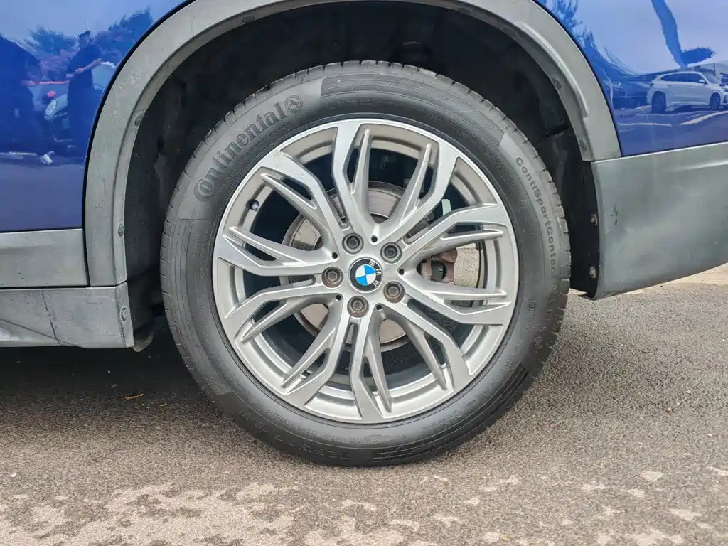 BMW X1 2019 sDrive20Li Lead