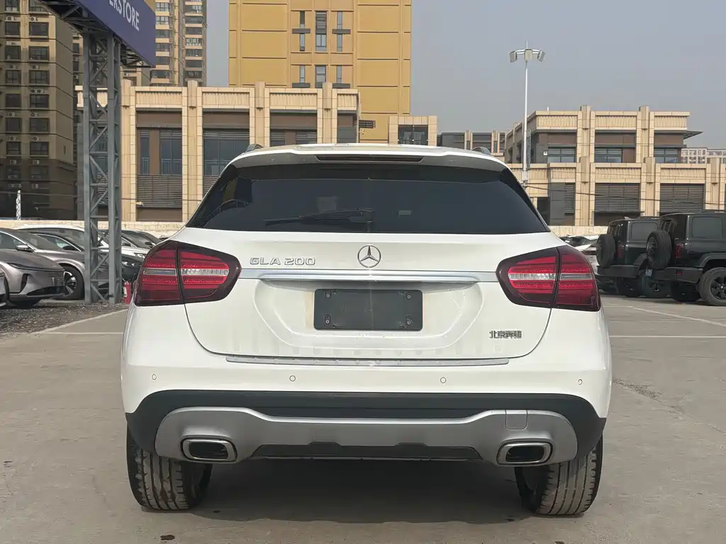 Mercedes-Benz GLA — миниатюра 5