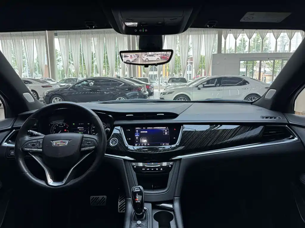 Cadillac XT6 — миниатюра 19