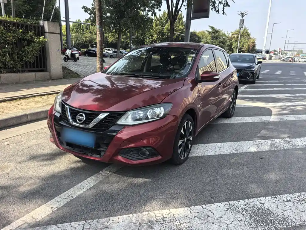 Nissan Tiida — миниатюра 23