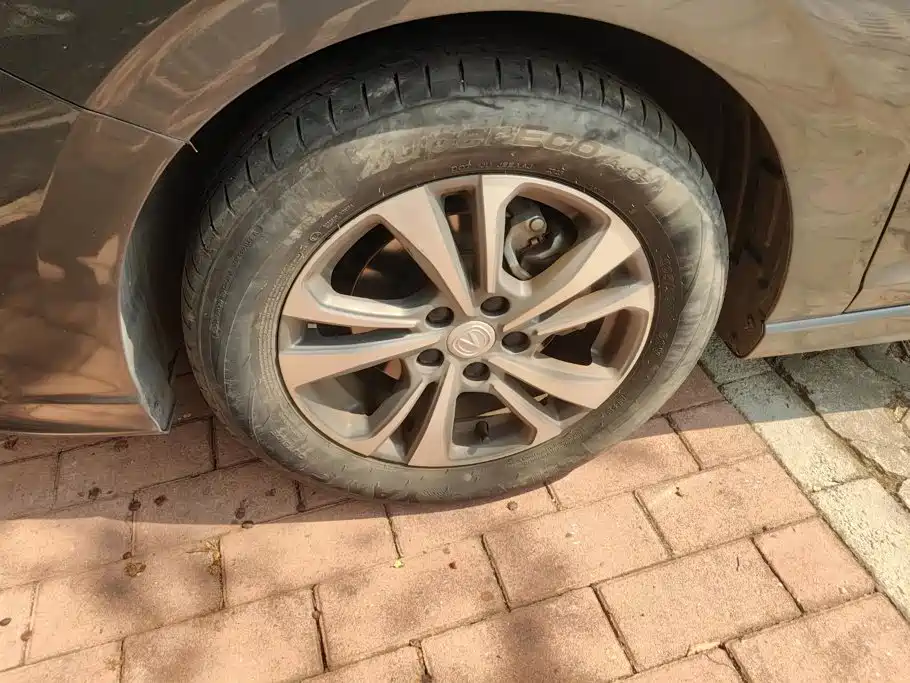 Changan Eado — миниатюра 6