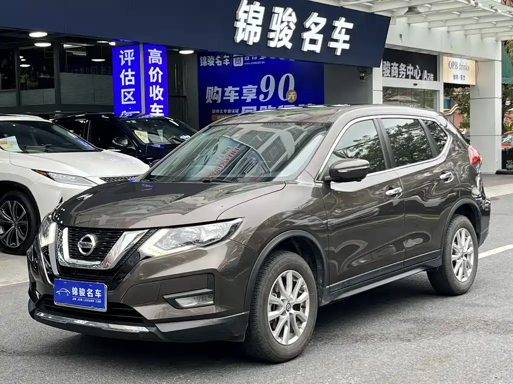 NISSAN QIJUN