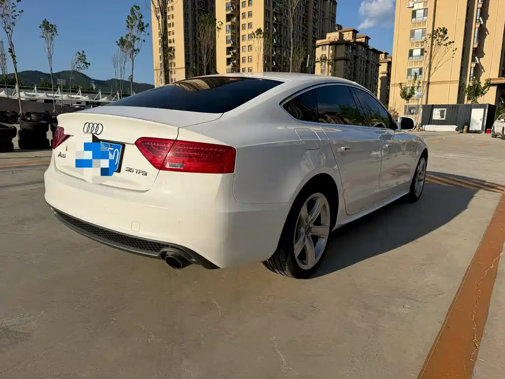 Audi A5 (Import) — миниатюра 4