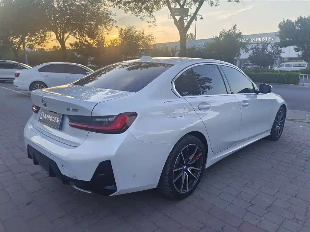 BMW 3 Series 3 2025 325i M Sport
