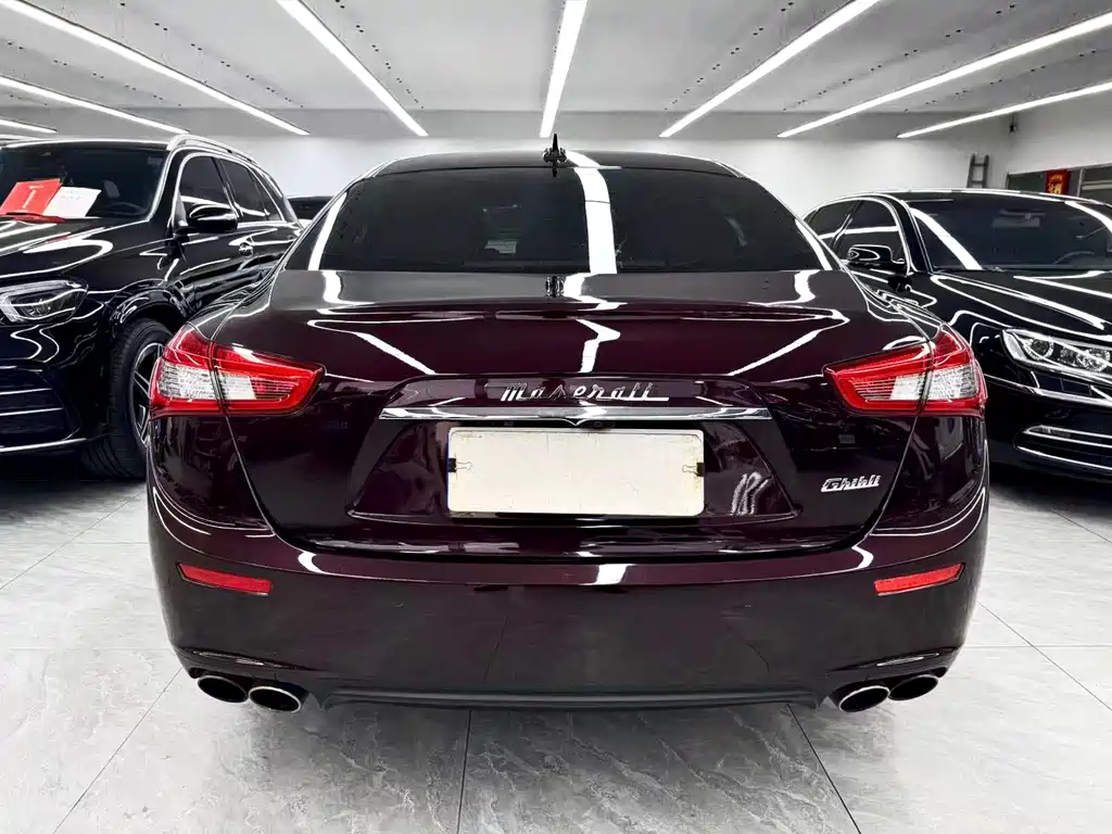 Maserati Ghibli — миниатюра 5