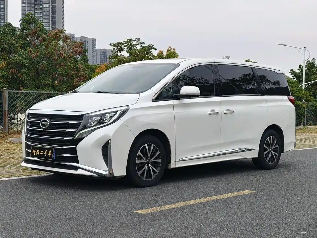 GAC TRUMPCHI M8