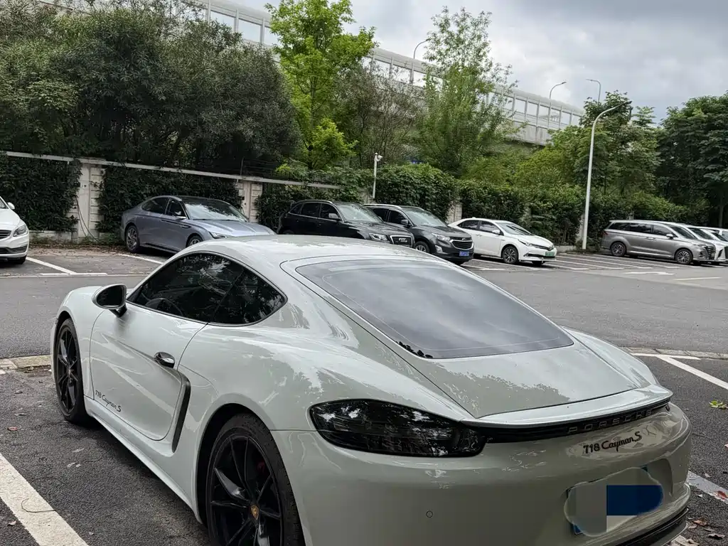 Porsche 718 2016 Cayman S 2.5T
