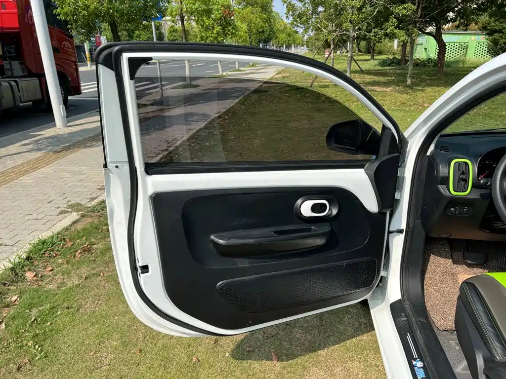 Roewe Clever — миниатюра 6