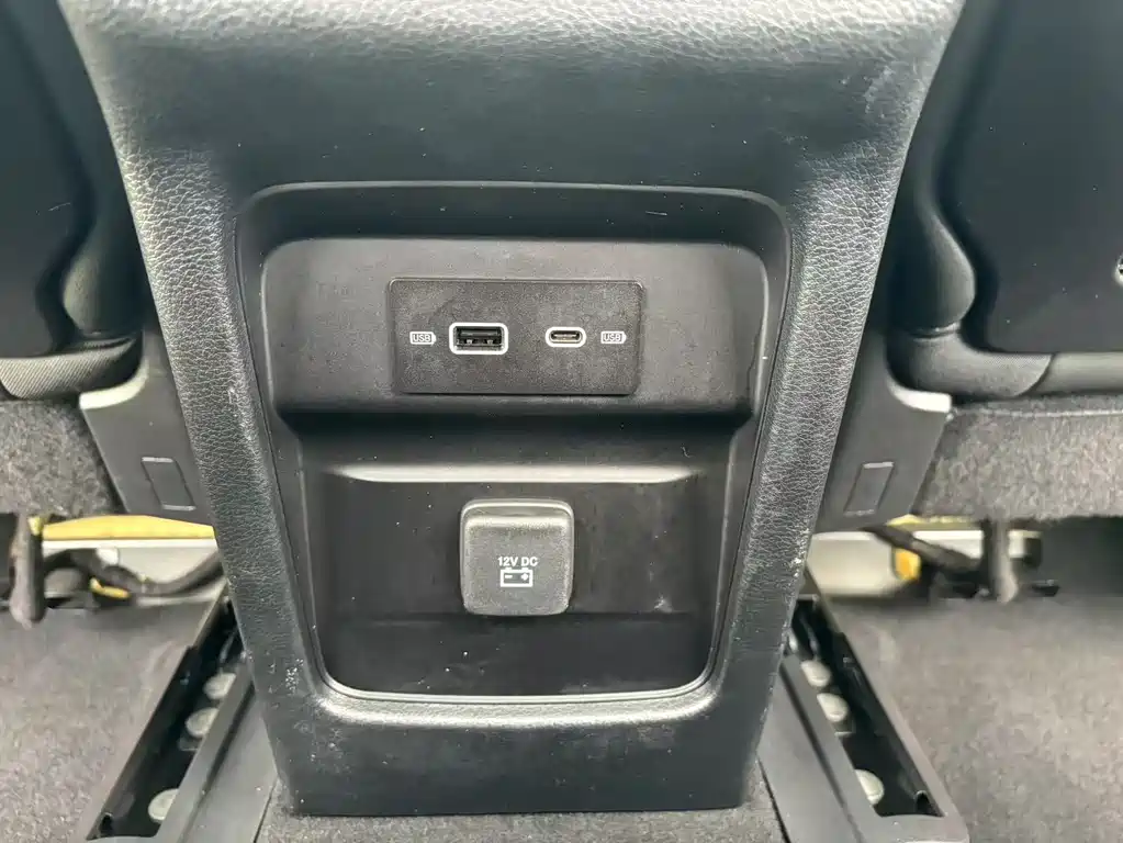 JEEP GRAND COMMANDER