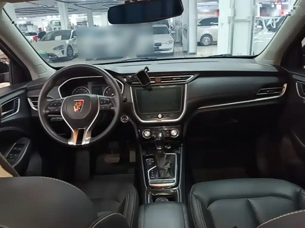 Roewe RX3 — миниатюра 10