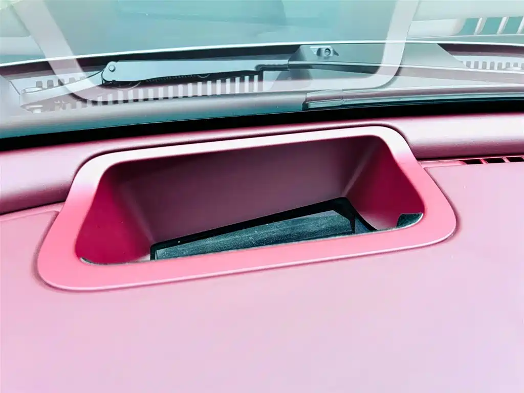 TANK TANK 700 NEW ENERGY