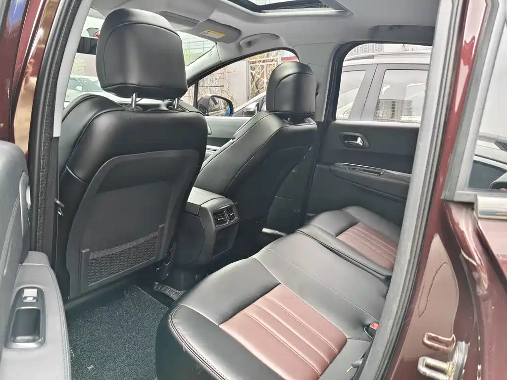 Peugeot 3008 — миниатюра 6