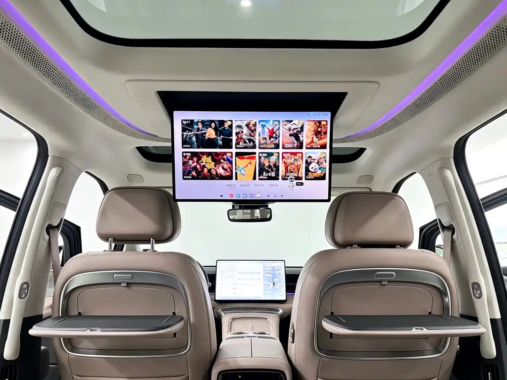 XPeng X9 — миниатюра 7