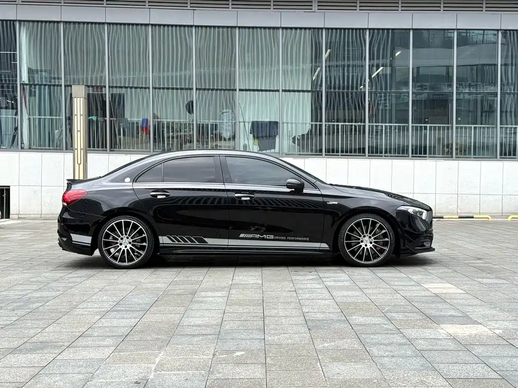 Mercedes-Benz A-Class AMG — миниатюра 11
