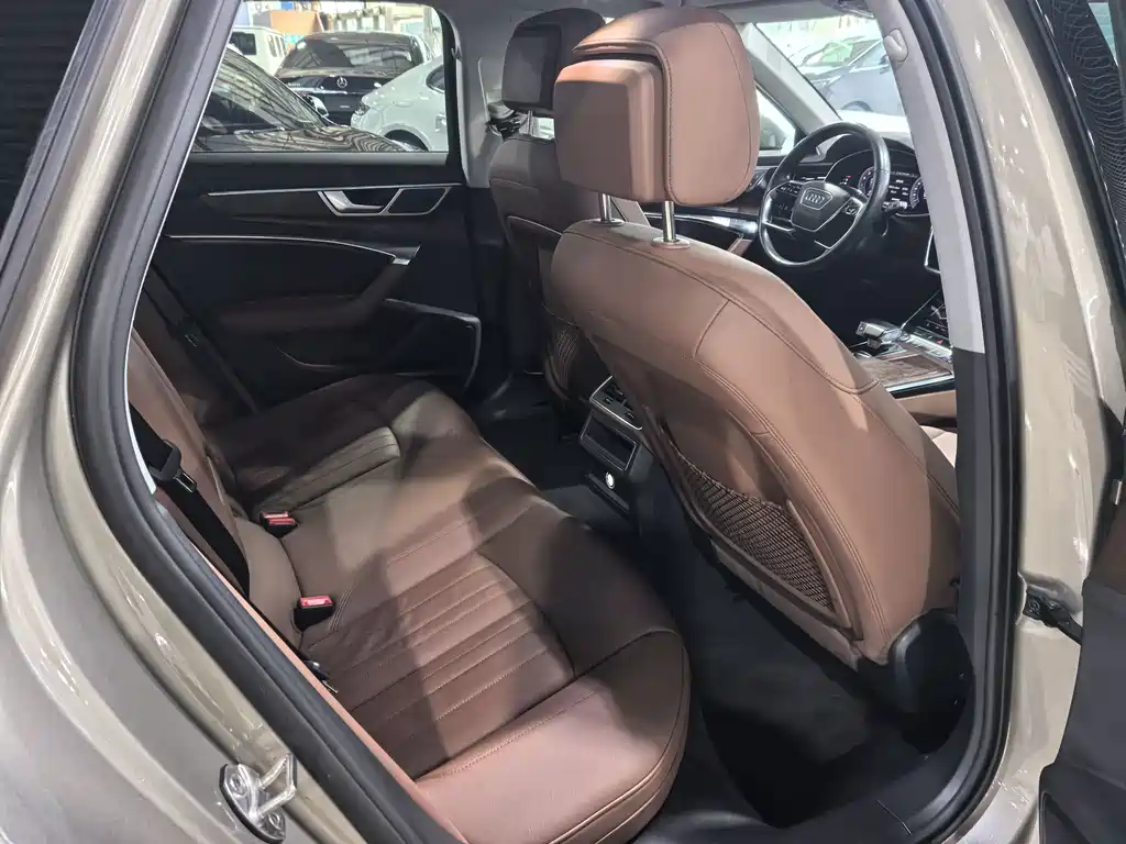 Audi A6 (Import) — миниатюра 11