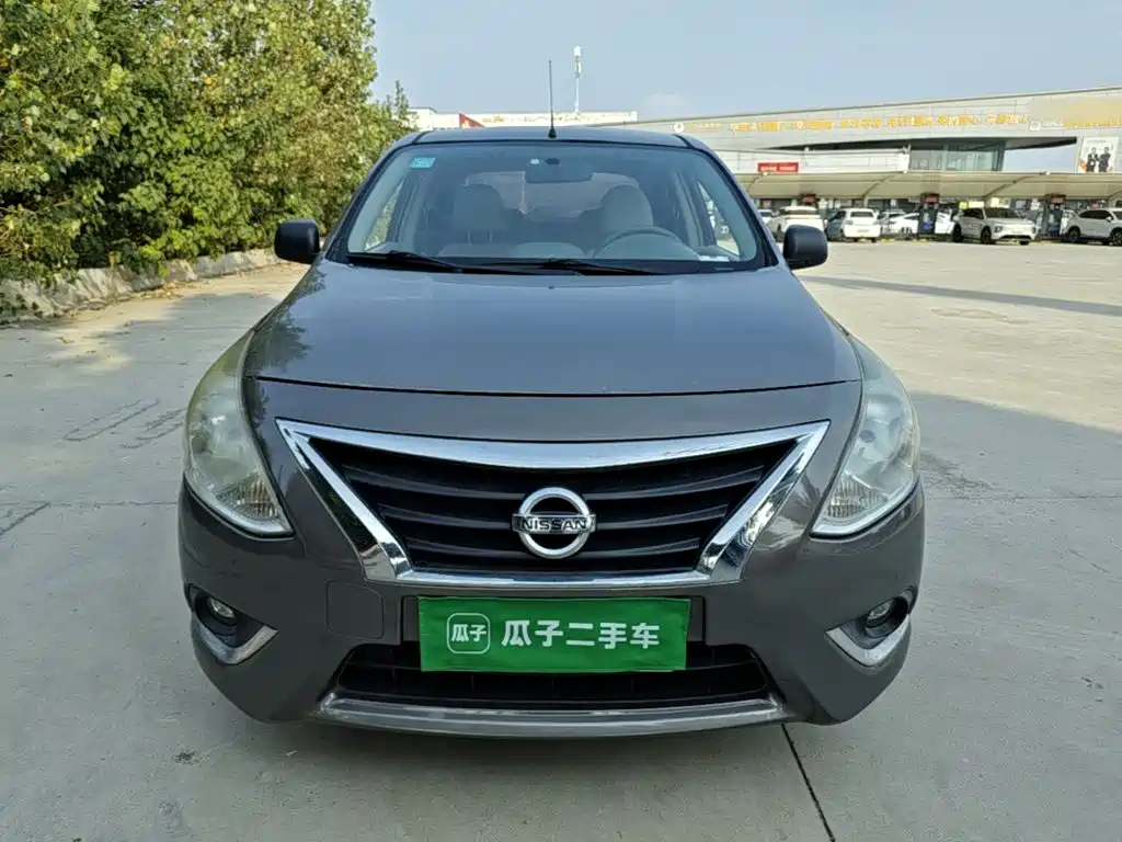 Nissan Sunny — миниатюра 3