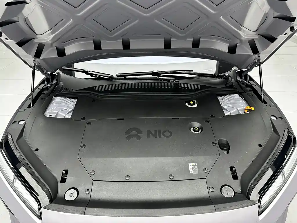 NIO ET5 — миниатюра 18
