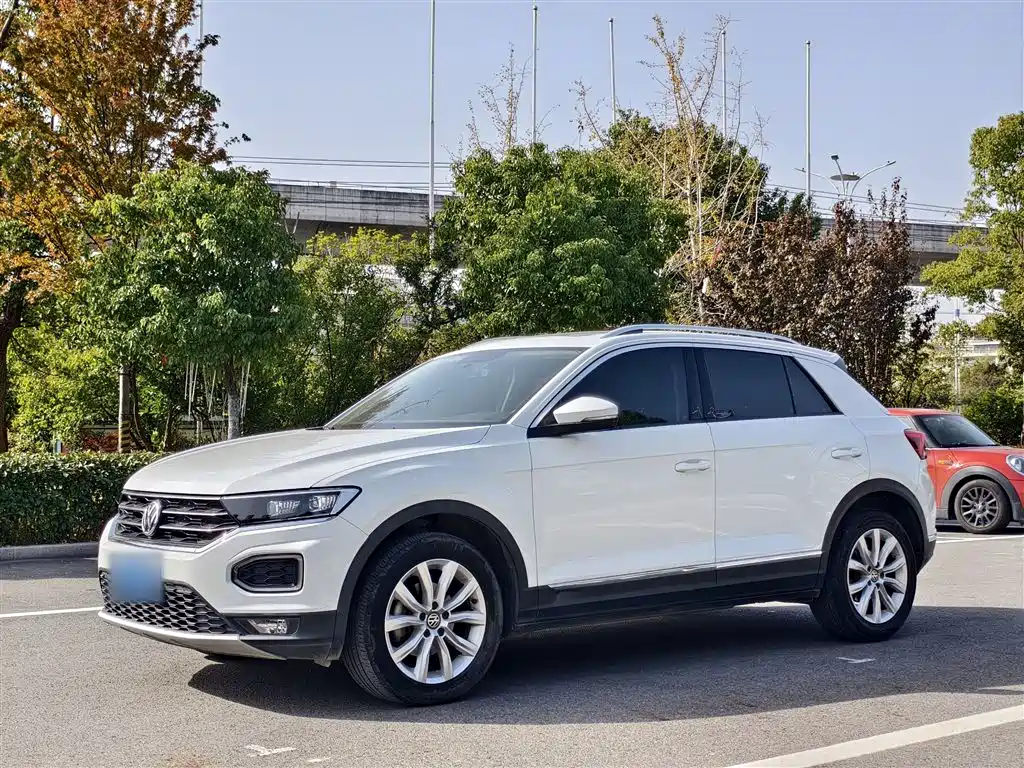 VOLKSWAGEN T ROC EXPLORING SONGS