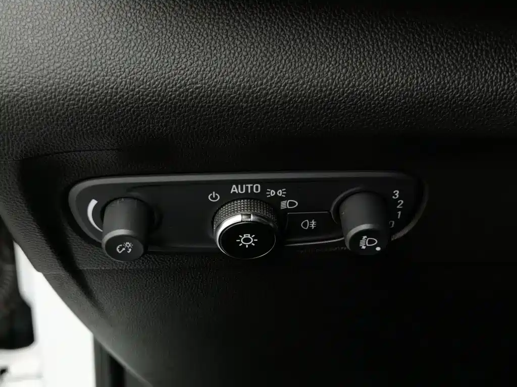 Buick Envision S — миниатюра 21