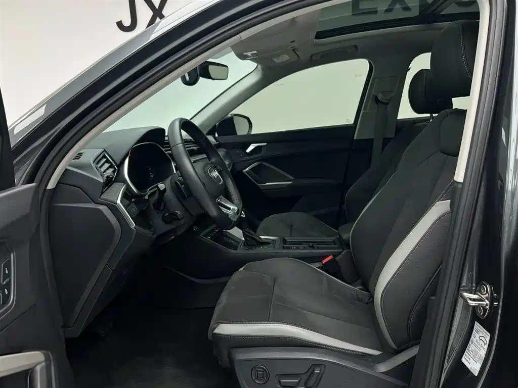 Audi Q3 2022 35 TFSI Fashion