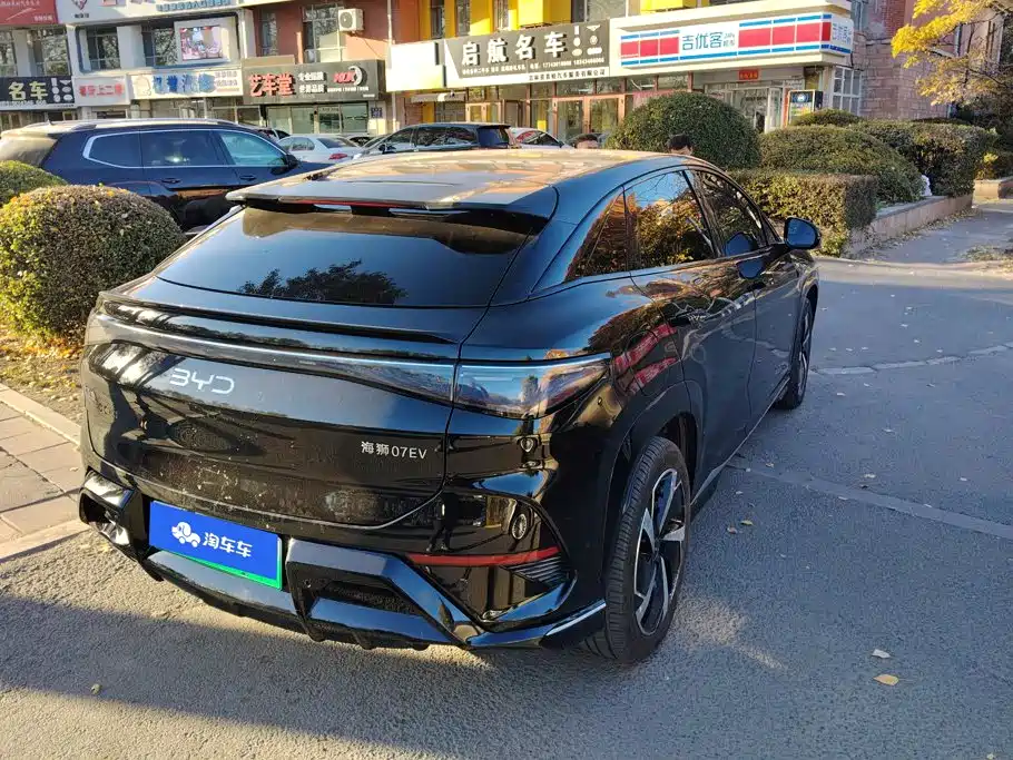 BYD Sealion 07 EV — миниатюра 3