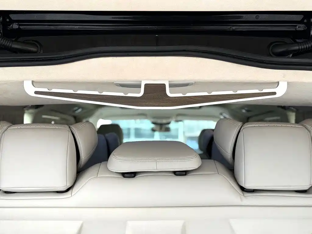 Mercedes-Benz Vito — миниатюра 16
